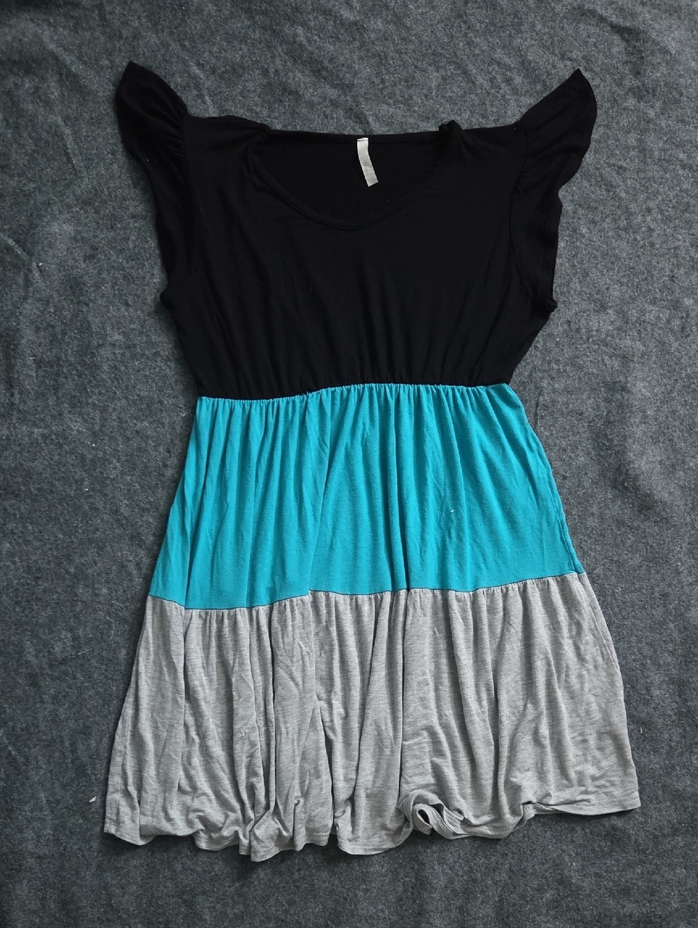 Hesed Colorblock Midi Dress in Black, Teal, Gray